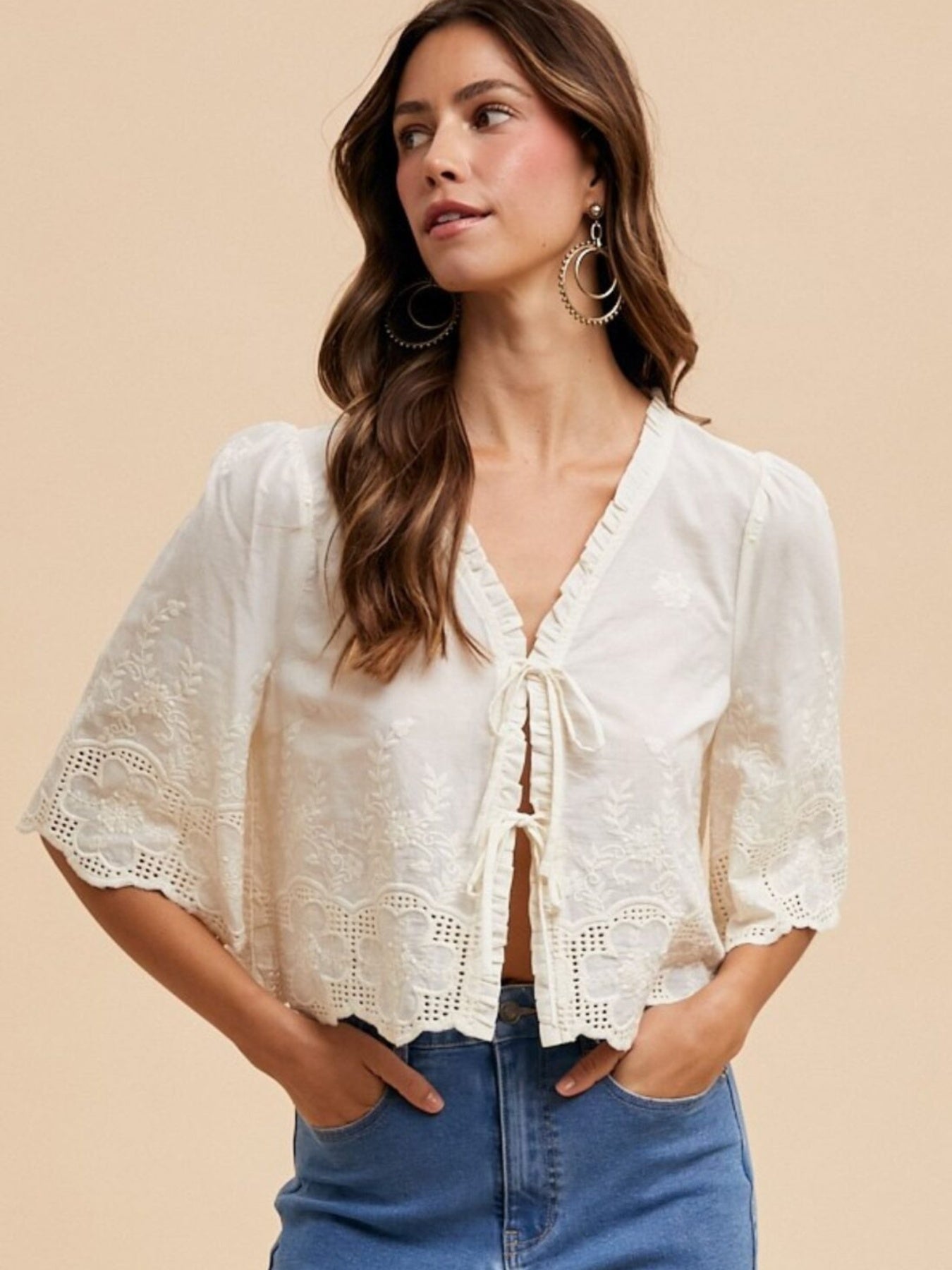 Women's Pink Cropped Blouse - V-Neck Tie Detail & Bubble Sleeves Retro Romantic Top, Short Sleeve Non-Stretch Shirt for Casual Daily Wear & Holiday Outfits, Elegant Special Collection