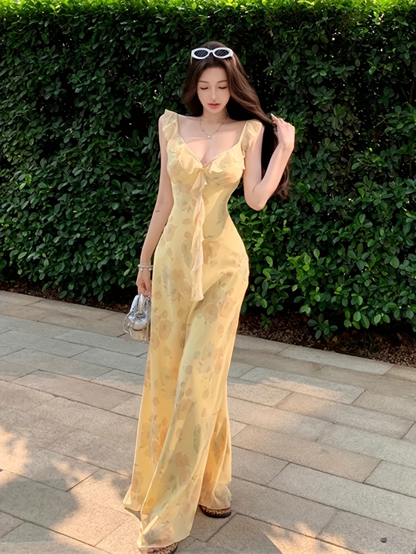 Women's French Elegant Strapless Dress - Romantic, Sexy, Sweet,, and Lightweight Travel-Friendly Bodycon Dress