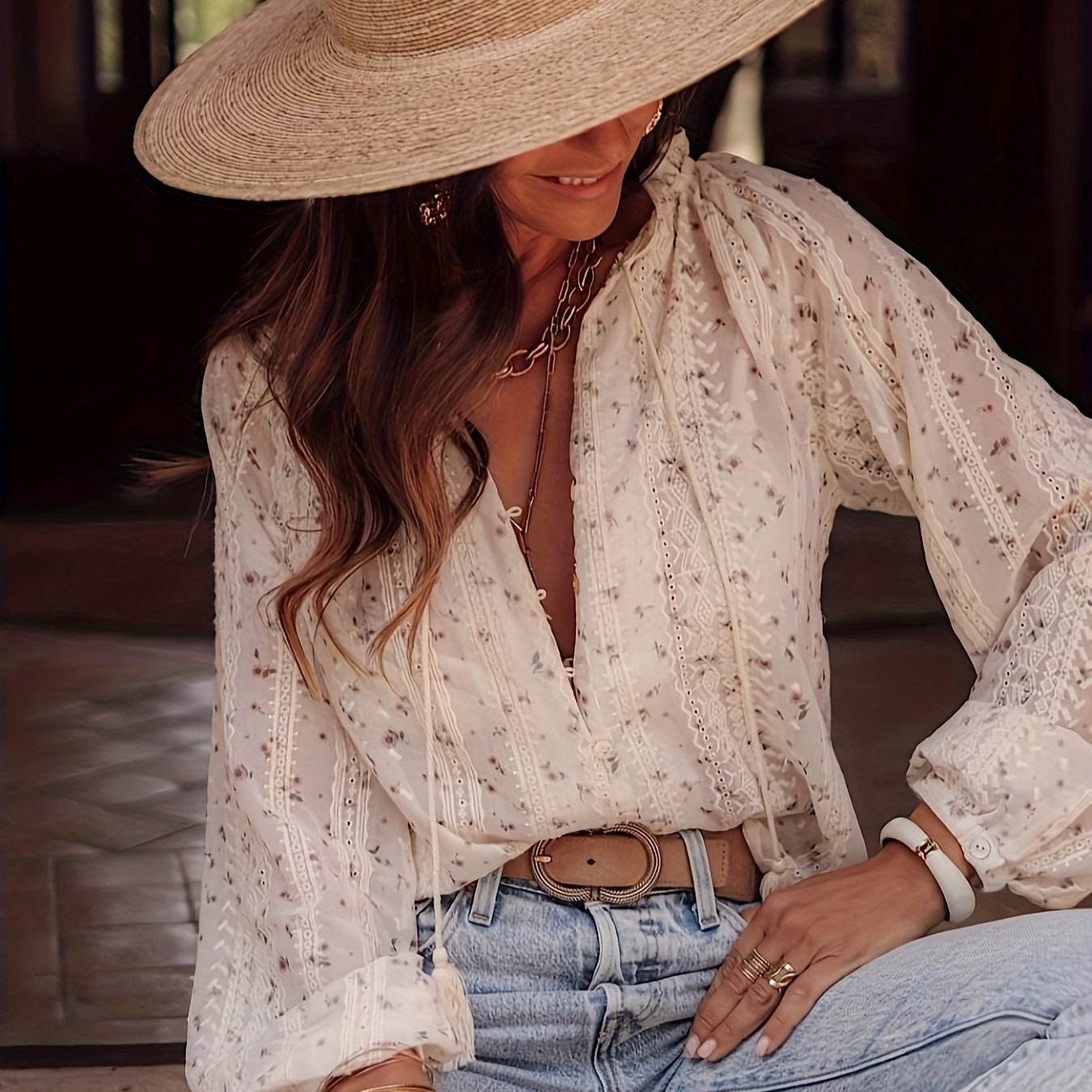 Women's Bohemian Floral Print Shirt Blouse - Elegant Round Neck Long Sleeve Non-Stretch Blouse with White & Beige Large Flower Pattern, Casual to Formal Wear for Spring\u002FFall, Hand Wash\u002FDry Clean, Boho Chic Top for Weddings & Festivals