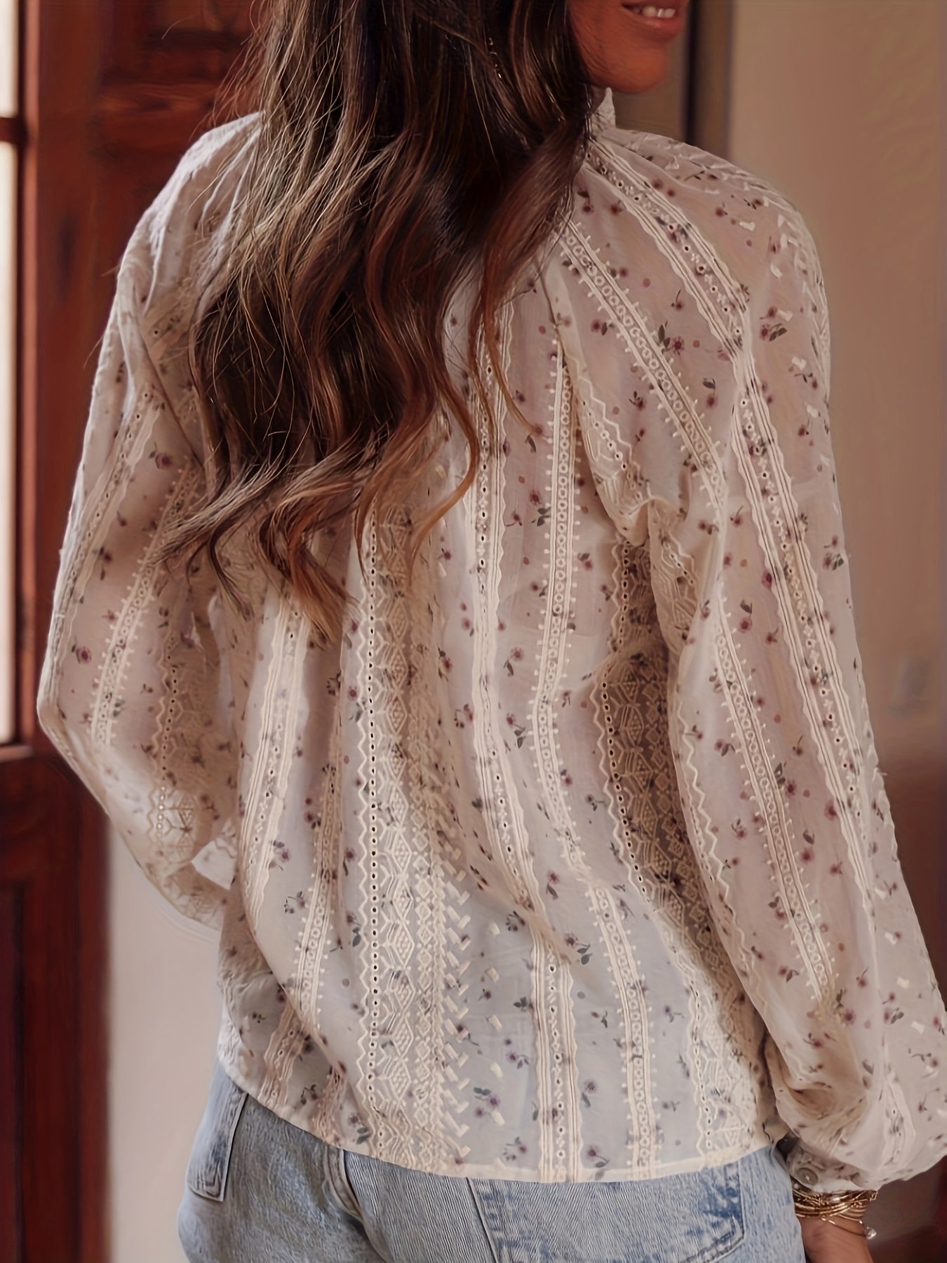 Women's Bohemian Floral Print Shirt Blouse - Elegant Round Neck Long Sleeve Non-Stretch Blouse with White & Beige Large Flower Pattern, Casual to Formal Wear for Spring\u002FFall, Hand Wash\u002FDry Clean, Boho Chic Top for Weddings & Festivals