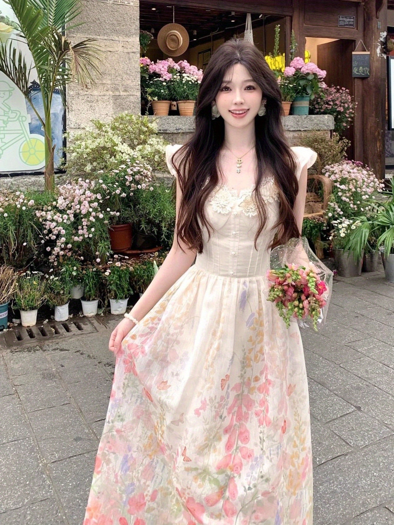 Elegant Floral Print Mini Dress with Puff Sleeves - Chic A-Line Design, Lace Detailing, Perfect for Spring & Summer, Women'S Fashion, Floral Dress