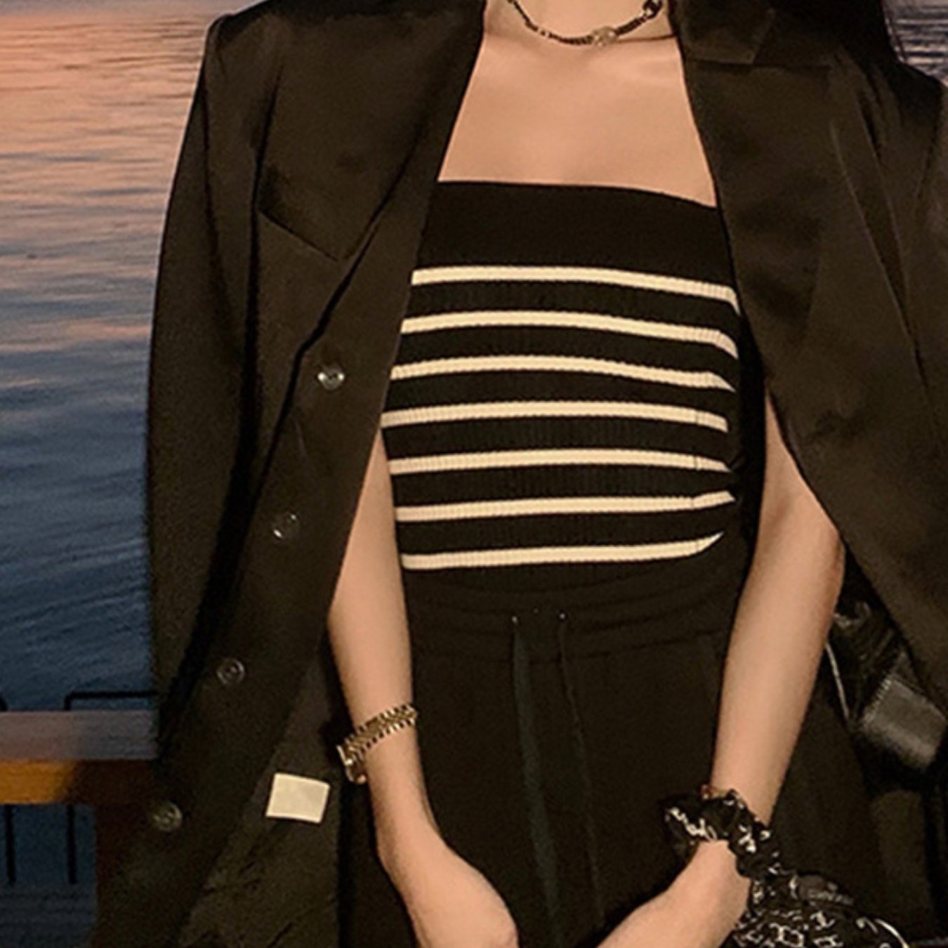 Women'S Sleeveless Casual Vest - Chic Horizontal Stripe Tank Top, Elegant Slim-Fit Strapless Camisole with Contrast Trim, Black & White Stripes, Perfect for Summer Outfits, Ladies Tank Tops