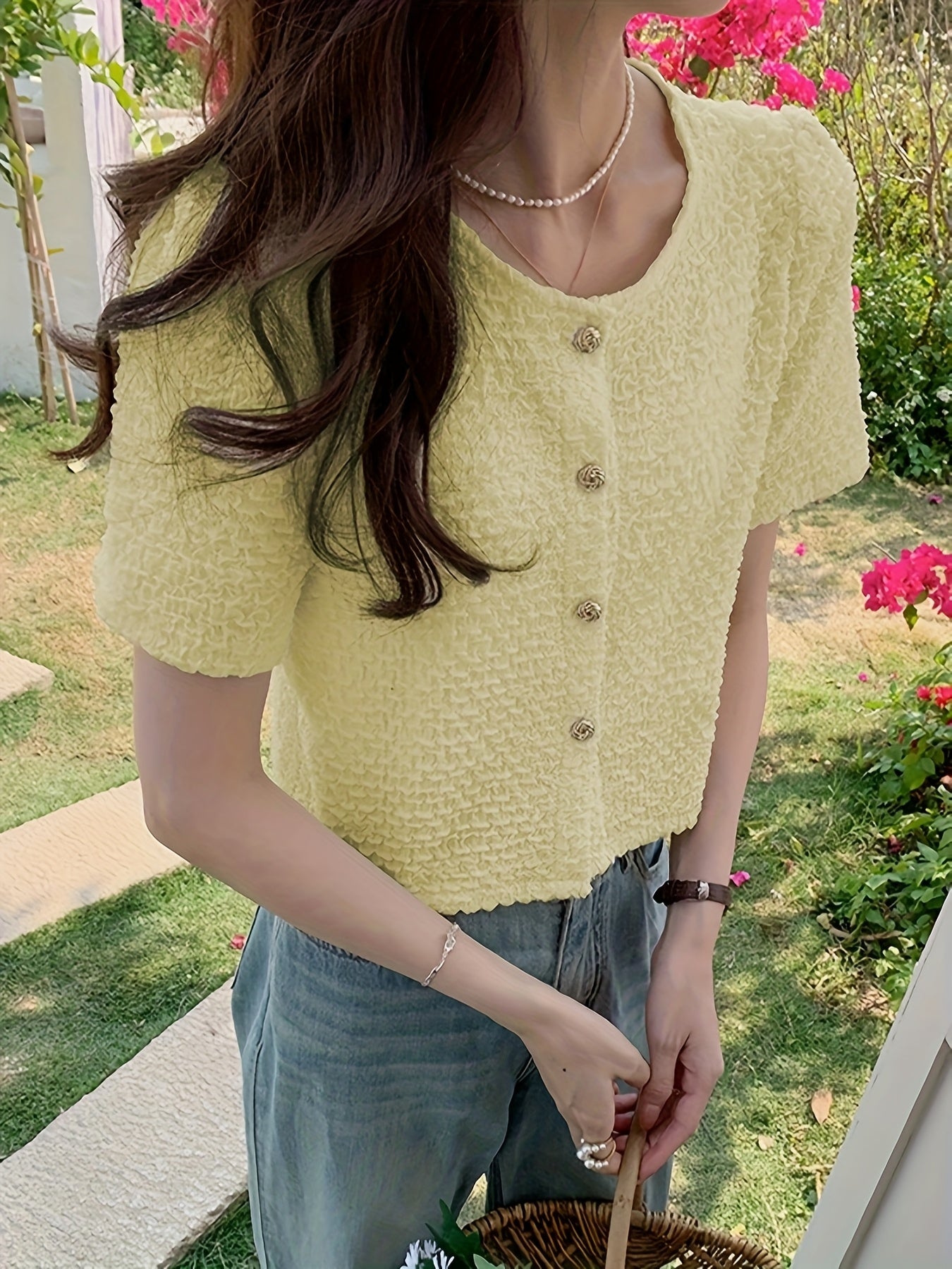 Summer New Unique And Beautiful Women'S French Style Shirt, Round Neck Short Sleeve, Button Up, Regular Fit, No Belt, No Padding, for Spring\u002FSummer\u002FFall