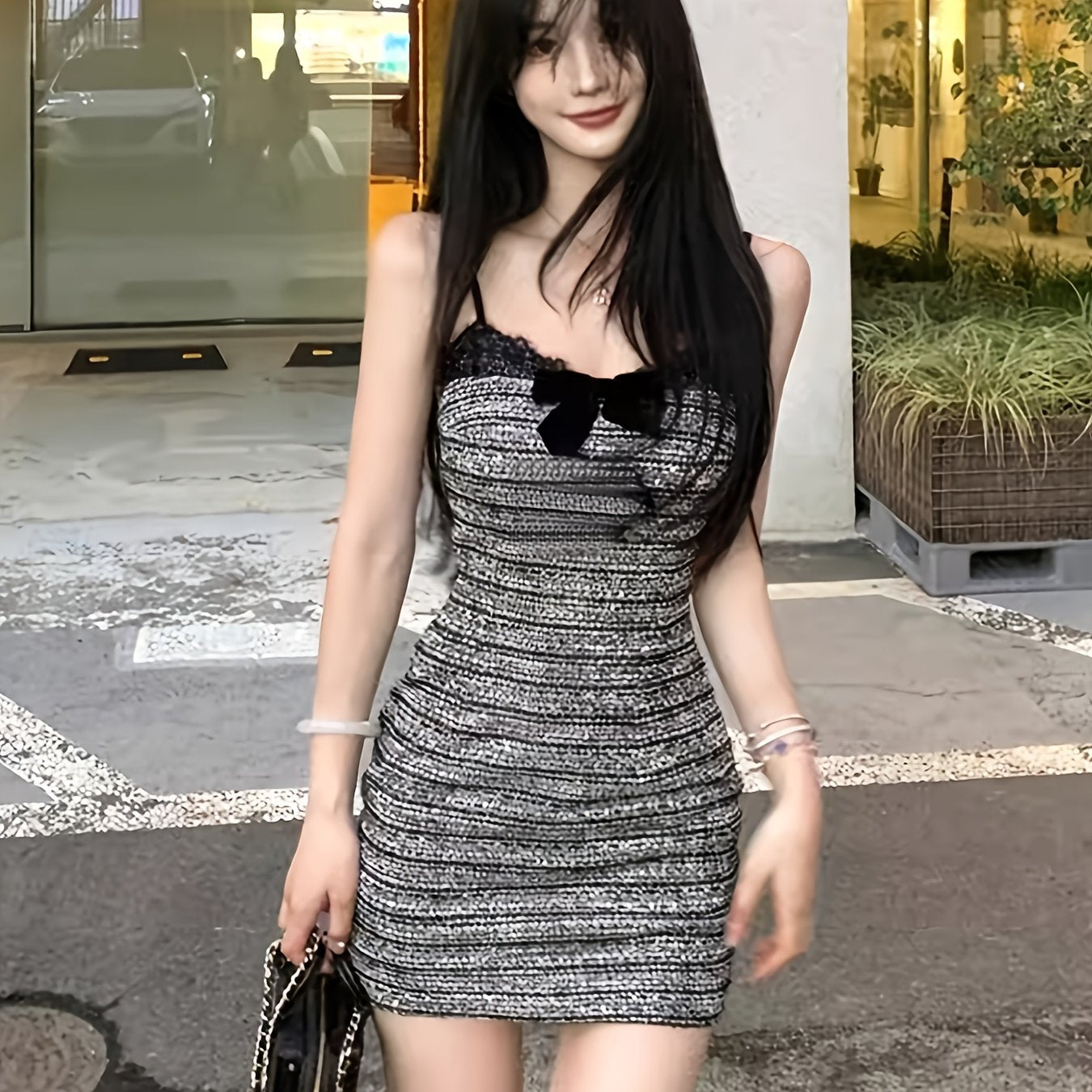 This bow strappy dress features a summer hot with a cinched waist and a stylish design. It's a short skirt with a French chanty style