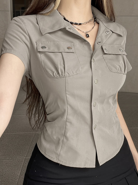 Women's Retro Cargo Shirt with Multiple Pockets & Snap Closure - Short Sleeve Button-Up Summer Top, Breathable Fabric, Machine Washable, Casual Streetwear Style, Casual Attire, Nontransparent Fabric, Structured Design