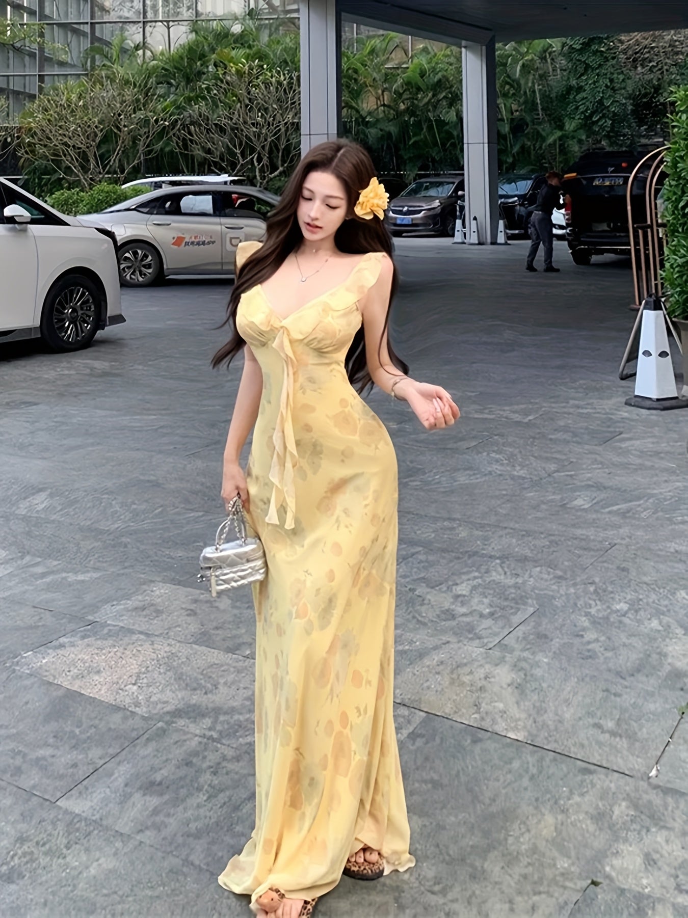 Women's French Elegant Strapless Dress - Romantic, Sexy, Sweet,, and Lightweight Travel-Friendly Bodycon Dress