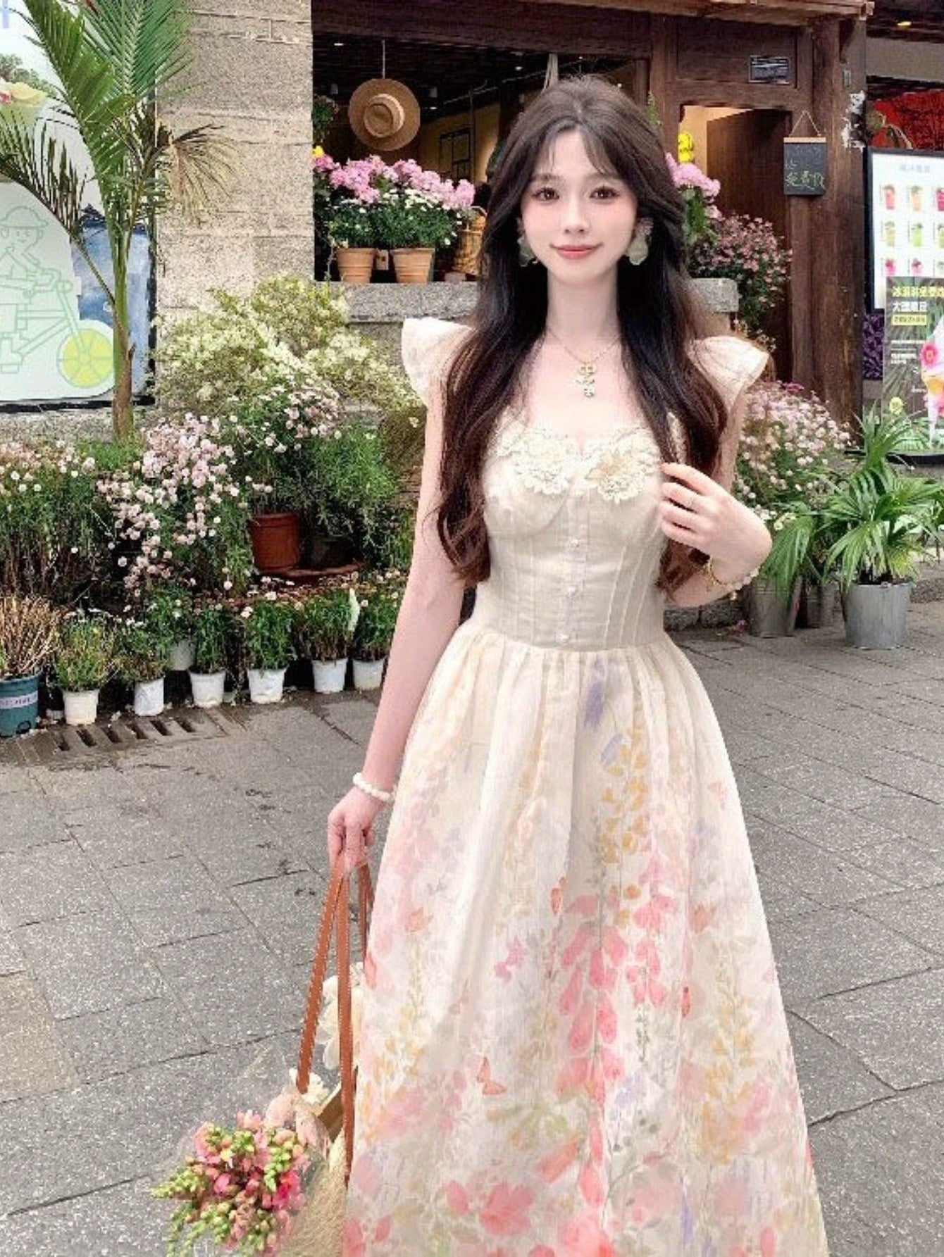 Elegant Floral Print Mini Dress with Puff Sleeves - Chic A-Line Design, Lace Detailing, Perfect for Spring & Summer, Women'S Fashion, Floral Dress