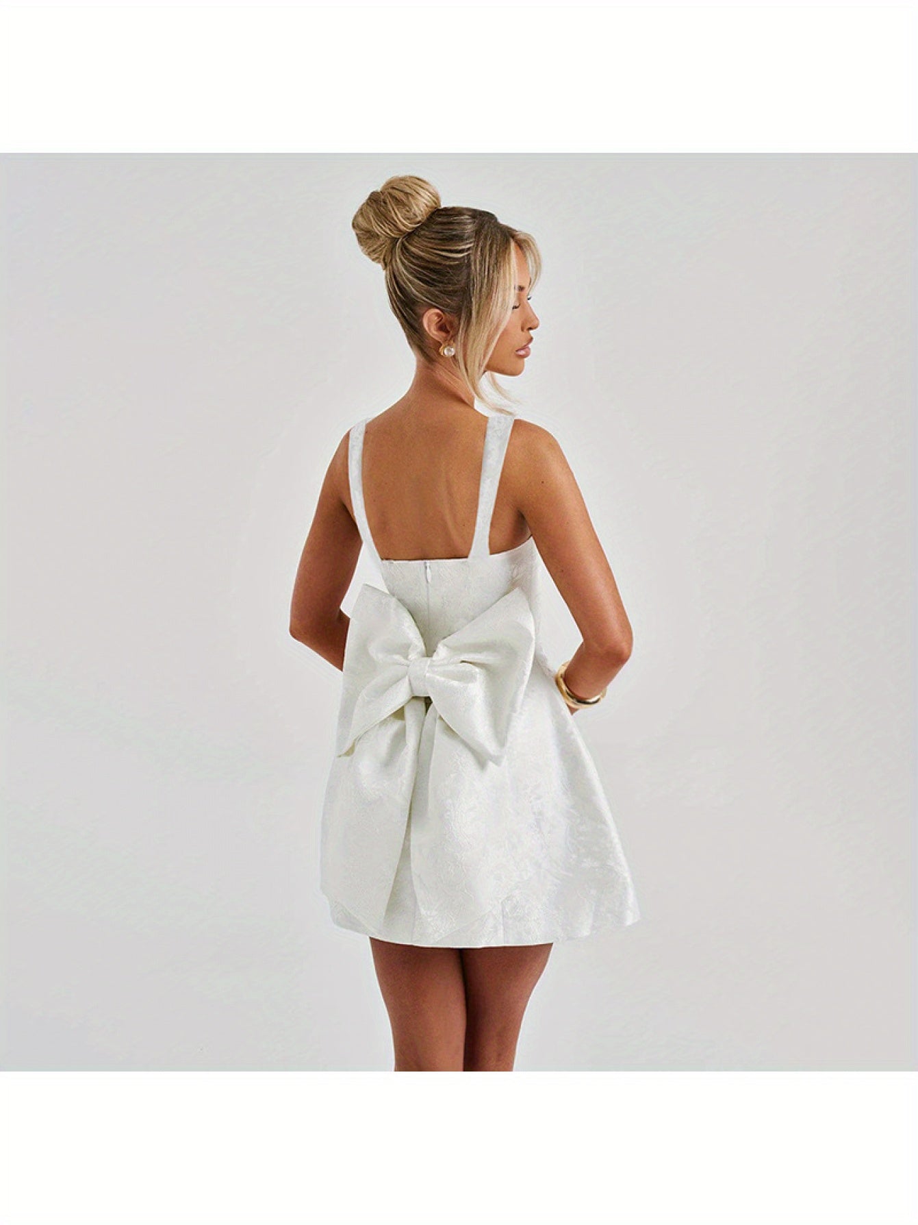 New Summer Bodycon Dress Socialite Style Elegant Sexy Slim Fit Square Neck Bow Dress